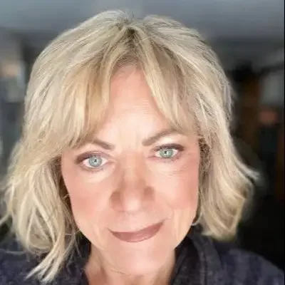 Psychic Carole